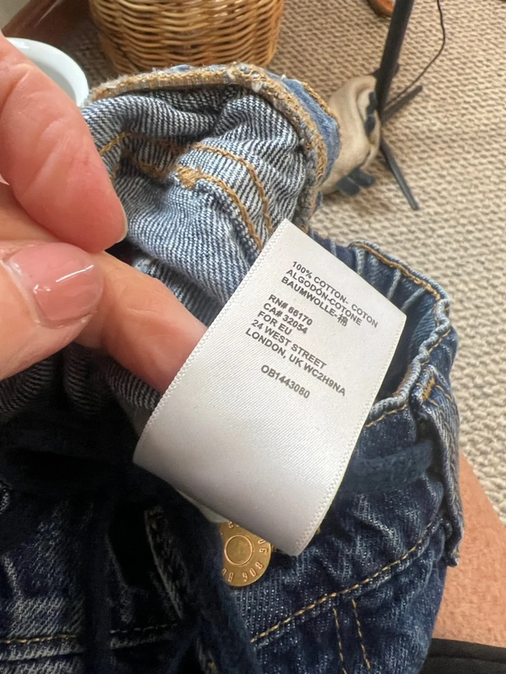 Urban outfitters women’s denim Bermuda shorts or jorts high, waisted, baggy